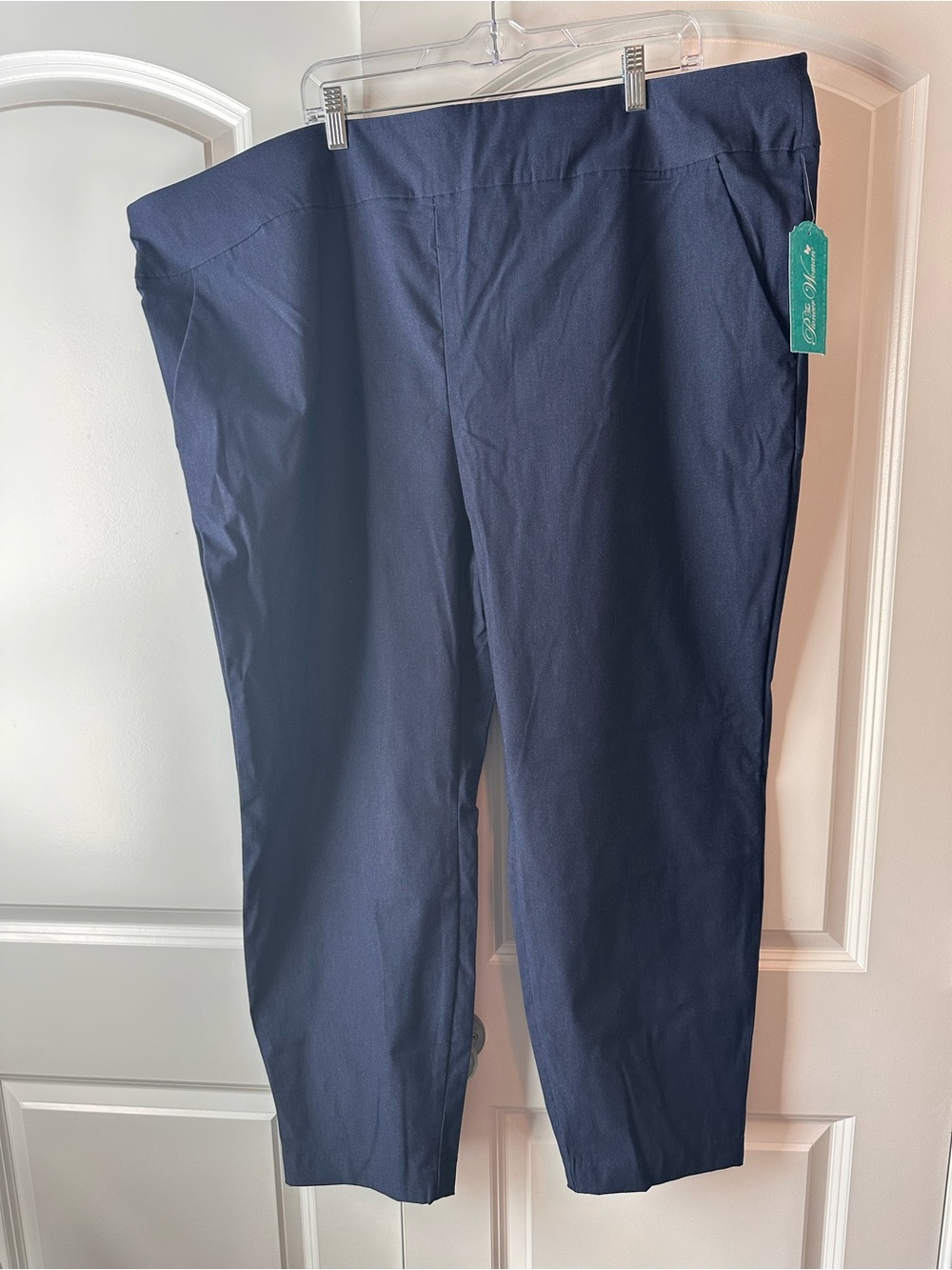 The Pioneer Woman Navy Cropped Stretch Pants